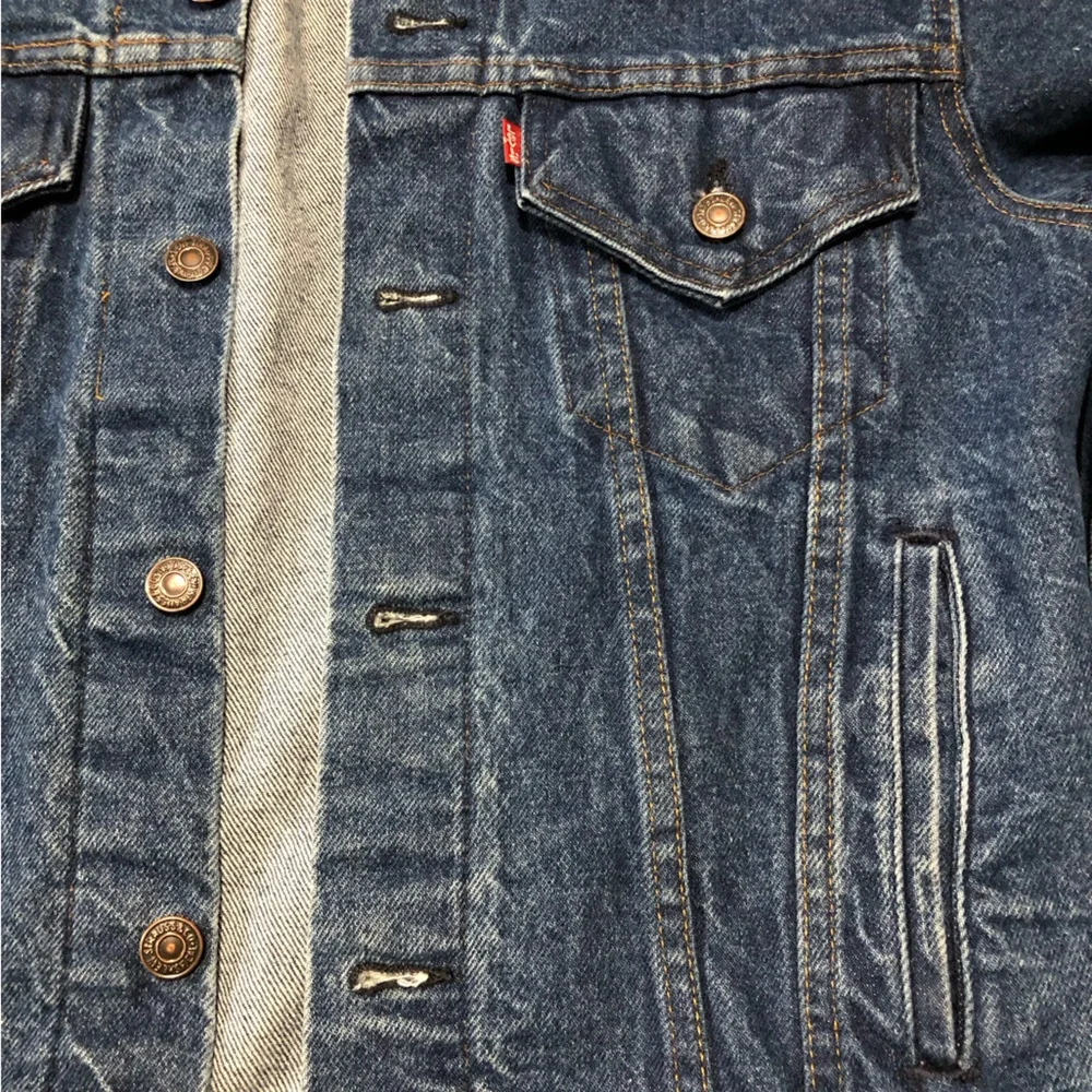 Vintage 90s Levi’s Denim Jacket Size 40 Excellent Condition
